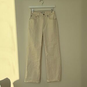 Abercrombie 90s Relaxed High Rise Jean